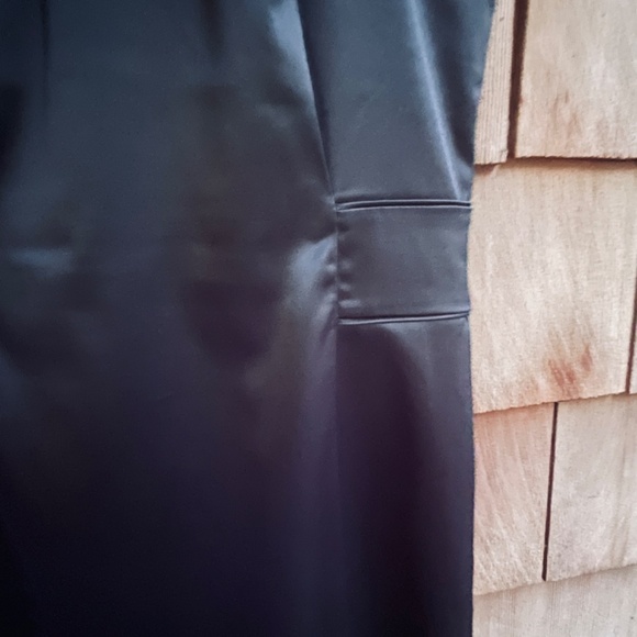 RW&CO Black Satin Knee Length Lined Cocktail Evening Fitted Sheath Dress 10 - Picture 6 of 10